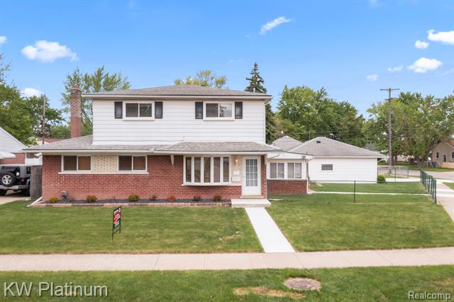 front view picture of 2070 Meyer, Lincoln Park, MI. 48146