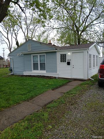 front view picture of 4649 8Th St, Ecorse, MI. 48229