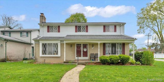 front view picture of 18579 Jeanette St, Southfield, MI. 48075