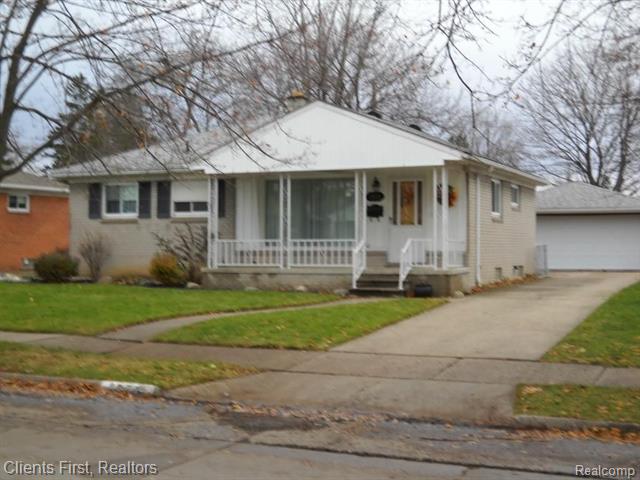 front view picture of 2978 Alper, Lincoln Park, MI. 48146