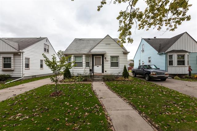front view picture of 6867 Mayfair, Taylor, MI. 48180