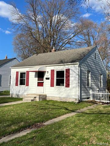 front view picture of 6615 Buckingham, Allen Park, MI. 48101