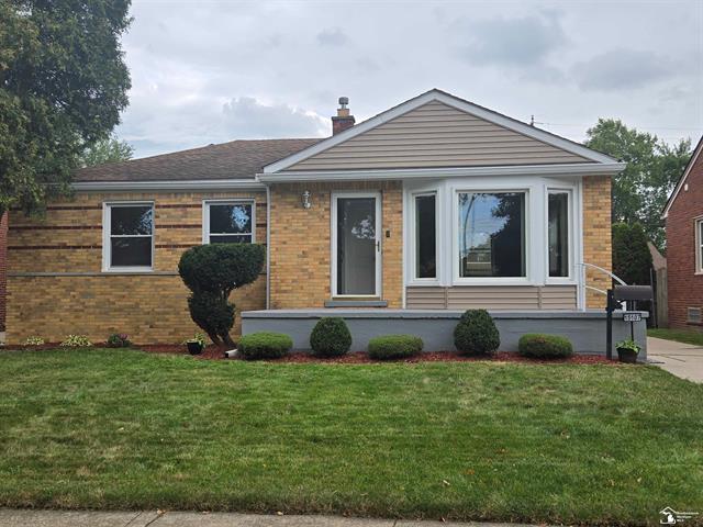 front view picture of 15107 Jonas, Allen Park, MI. 48101