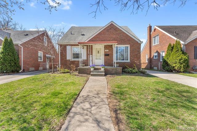 front view picture of 14861 Angelique, Allen Park, MI. 48101