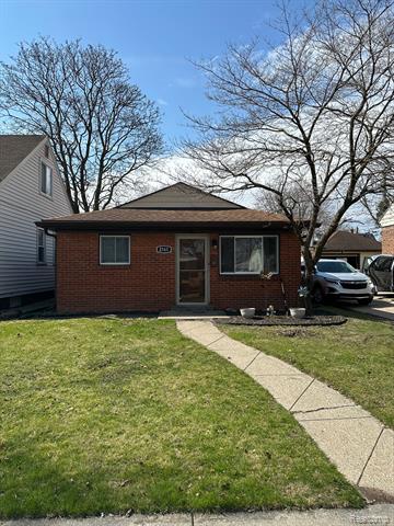 front view picture of 2157 Mclain, Lincoln Park, MI. 48146