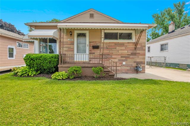 front view picture of 1281 Grant, Lincoln Park, MI. 48146