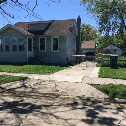 front view picture of 1763 Warwick, Lincoln Park, MI. 48146