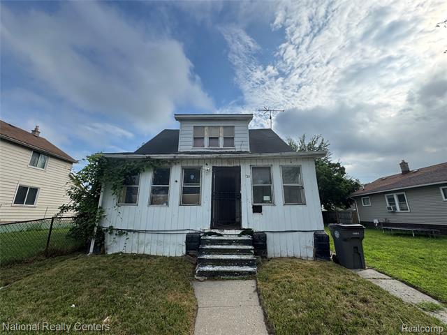 front view picture of 35 Bell, Ecorse, MI. 48229