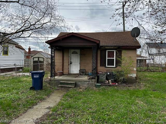 front view picture of 1477 University, Lincoln Park, MI. 48146