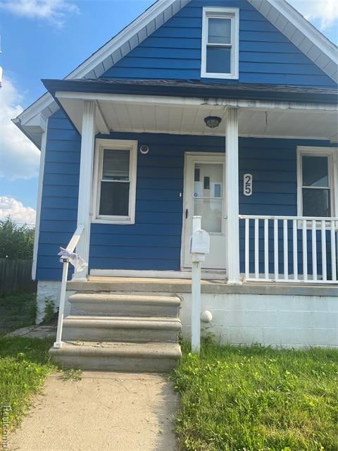 front view picture of 25 Marie, Ecorse, MI. 48229