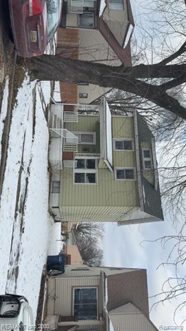 front view picture of 1576 Morris, Lincoln Park, MI. 48146