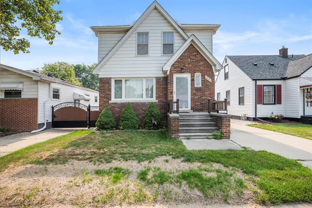 front view picture of 1581 Wilson, Lincoln Park, MI. 48146