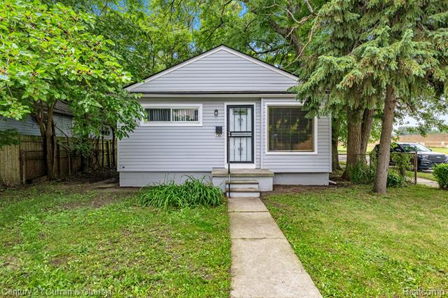 front view picture of 1587 Reo, Lincoln Park, MI. 48146
