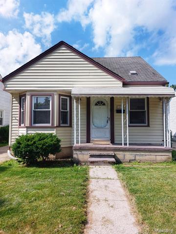 front view picture of 14535 Russell, Allen Park, MI. 48101