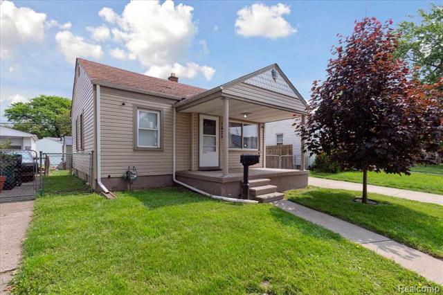 front view picture of 1822 College, Lincoln Park, MI. 48146