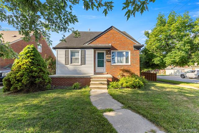 front view picture of 15683 Keppen, Allen Park, MI. 48101