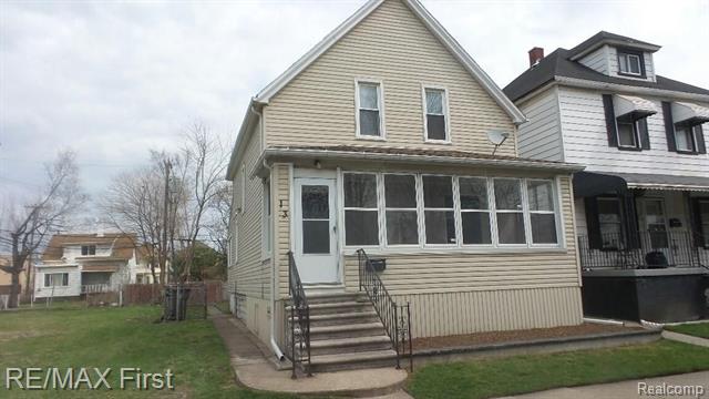 front view picture of 13 E Glenwood, Ecorse, MI. 48229