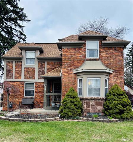 front view picture of 15294 Garfield, Allen Park, MI. 48101
