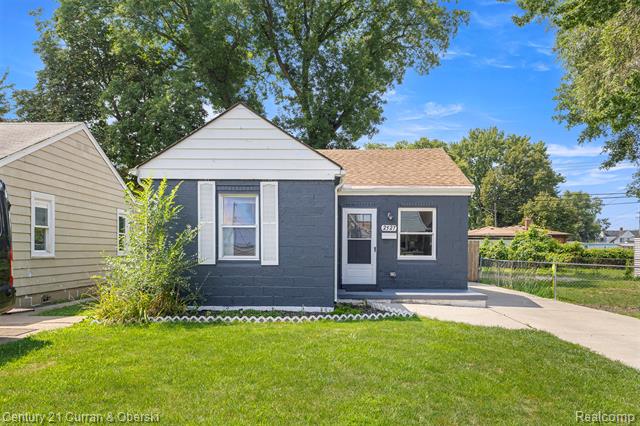 front view picture of 2527 Corbin, Melvindale, MI. 48122