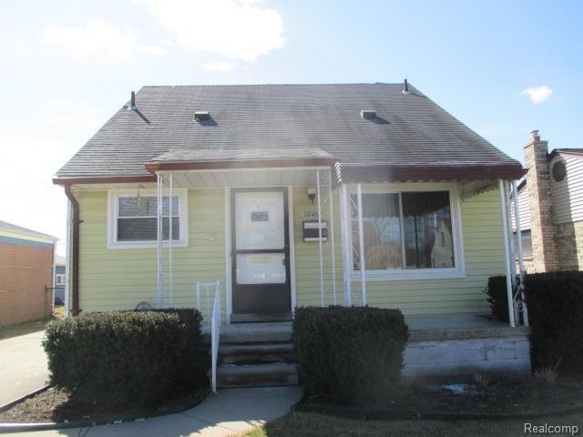 front view picture of 28457 Cambridge, Garden City, MI. 48135