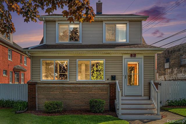 front view picture of 50 Elm, River Rouge, MI. 48218