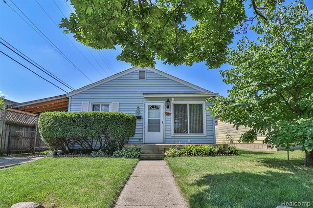 front view picture of 2727 Blanche, Melvindale, MI. 48122