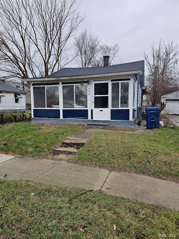 front view picture of 494 Polk, River Rouge, MI. 48218
