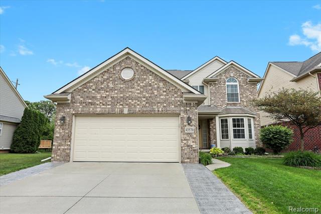 front view picture of 43570 Cherrywood, Canton, MI. 48188
