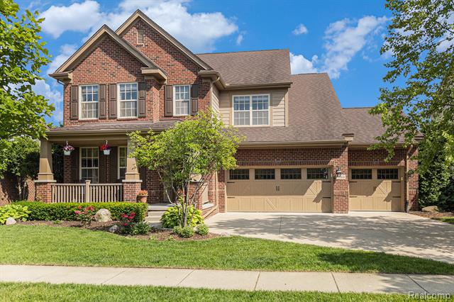 front view picture of 51068 Upland View, Canton, MI. 48188