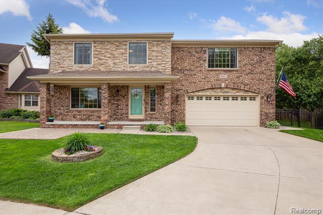 front view picture of 9267 Richfield, Livonia, MI. 48150