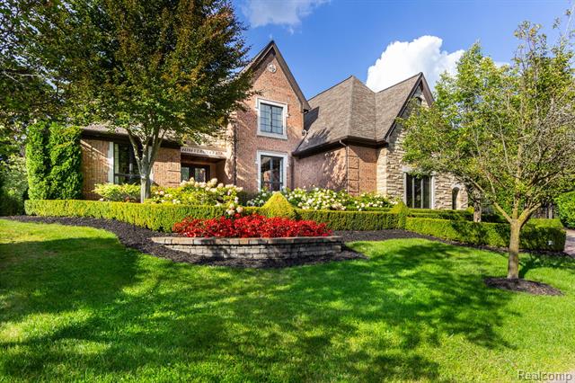 front view picture of 44104 Verona Ln, Northville, MI. 48168