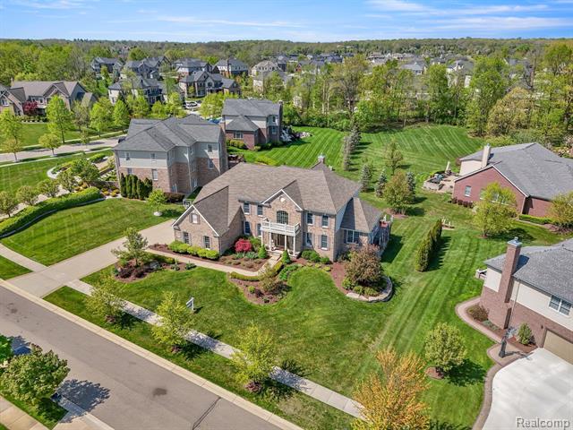 front view picture of 50262 Teton Ridge Dr, Northville, MI. 48168