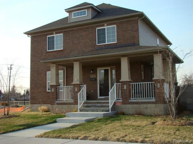 front view picture of 230 St Johns, Wyandotte, MI. 48192