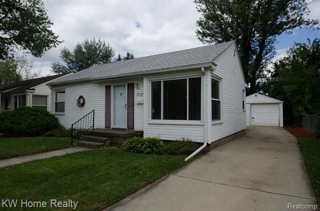front view picture of 1707 Garfield St, Ferndale, MI. 48220