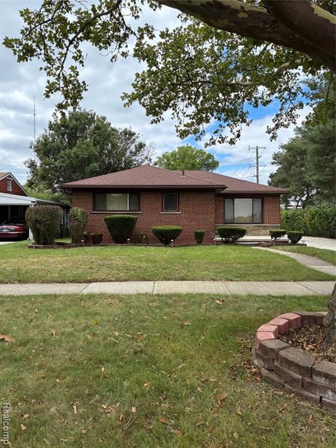 front view picture of 24761 Church St, Oak Park, MI. 48237