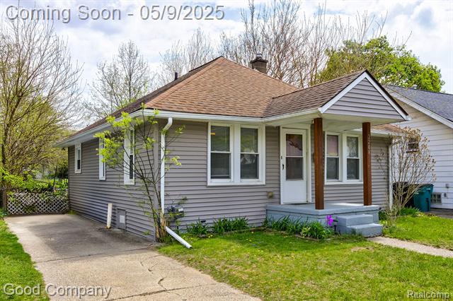front view picture of 3208 Inman St, Ferndale, MI. 48220