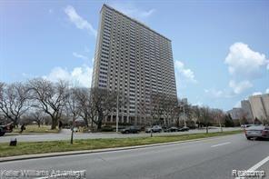 front view picture of 1300 E Lafayette Street, Detroit, MI. 48207