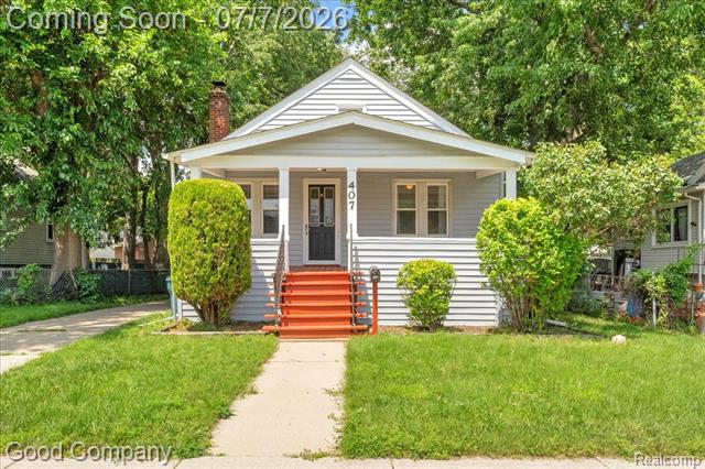 front view picture of 407 E Maryland Ave, Royal Oak, MI. 48067