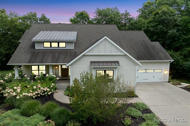 front view picture of 9400 Grangene  Avenue, Rockford, MI. 49341