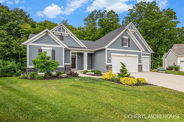 front view picture of 5906 Glencroft, Caledonia, MI. 49316