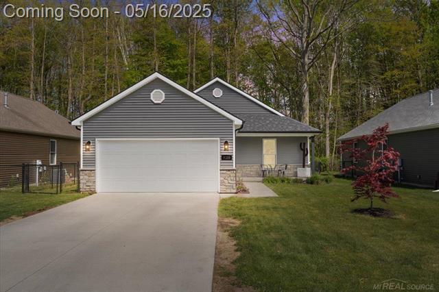 front view picture of 9339 Oakdale, Algonac, MI. 48001