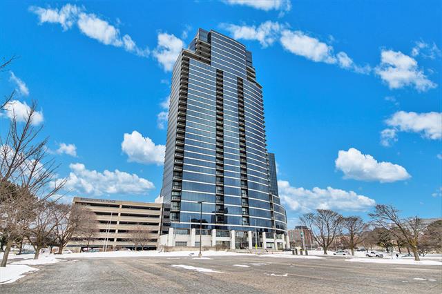 front view picture of 335 Bridgenw  Street, Grand Rapids, MI. 49504