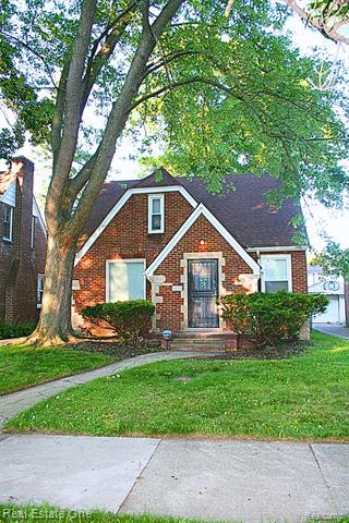front view picture of 14392 Warwick Street, Detroit, MI. 48223