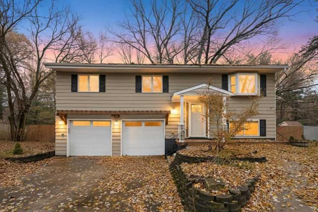 front view picture of 1949 Orchard Drive, Stevensville, MI. 49127