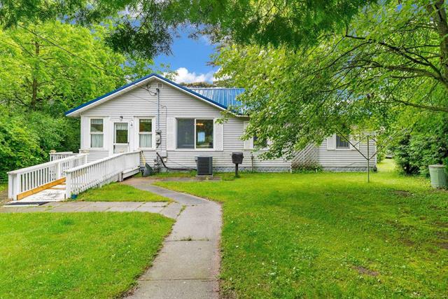 front view picture of 1159 S Lakeshore, Carsonville, MI. 48419
