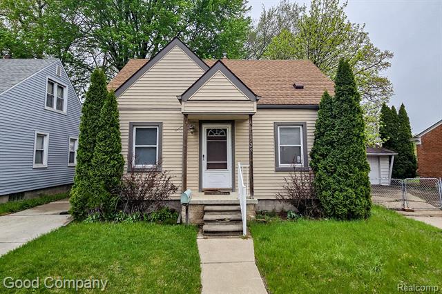front view picture of 1529 Mohawk Ave, Royal Oak, MI. 48067