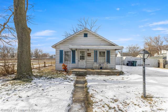 front view picture of 1604 S Wilson Ave, Royal Oak, MI. 48067