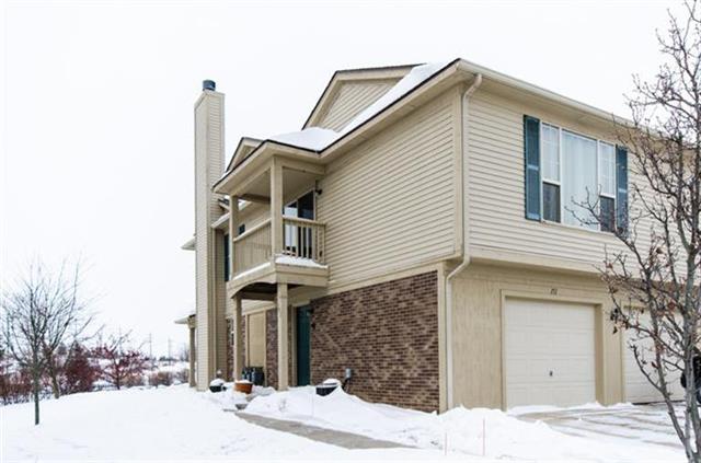 front view picture of 151 Commons Circle, Saline, MI. 48176
