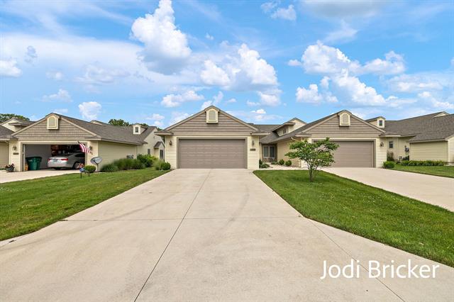 front view picture of 1222 S Timberview Drive, Whitehall, MI. 49461