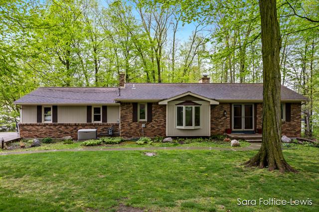 front view picture of 2735 Silverwoodsw  Street, Byron Center, MI. 49315